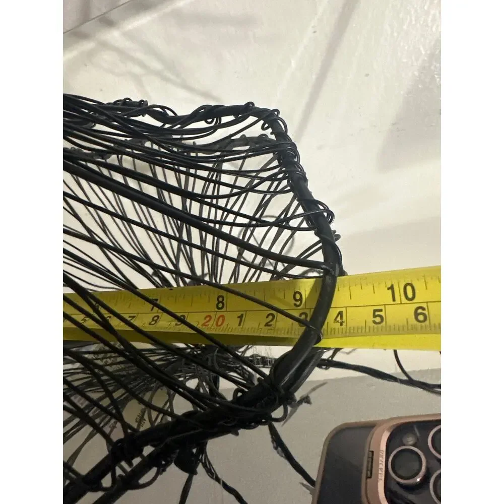Holloween candle holder tree. Black Metal Bendable Tree With Bats 15” NWT